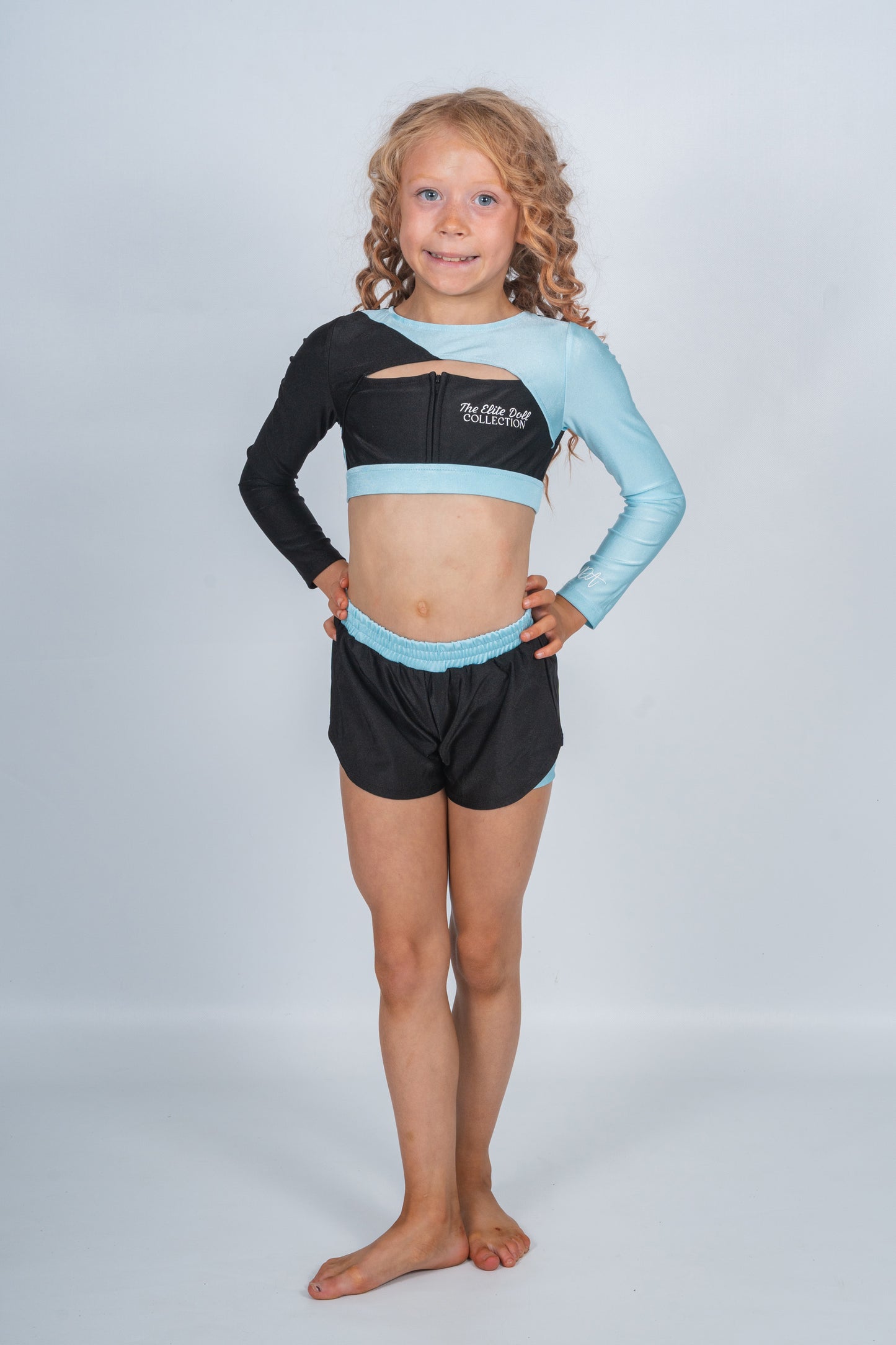 Elite Doll “Jodie” set - zip up sleeve crop & spinning shorts