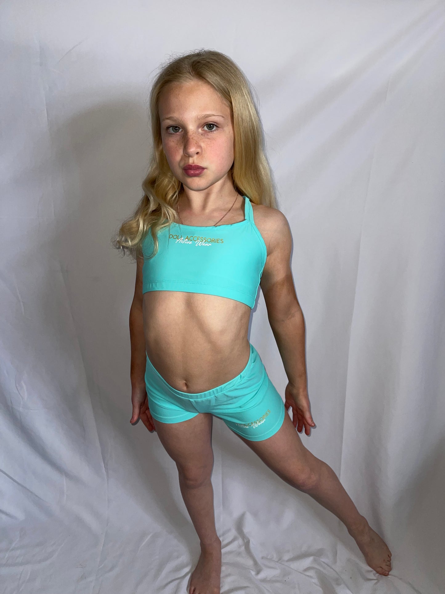 “Olivia” crop & shorts set