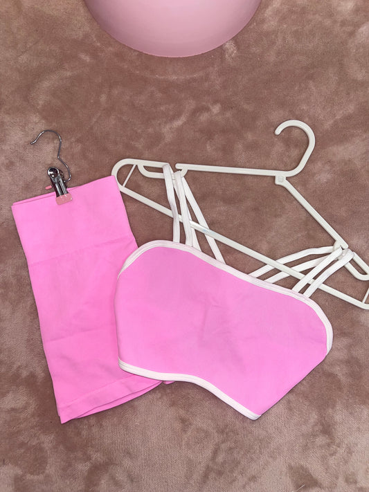 Candy floss pink backless crop and shorts 🫧🫧🫧🫧