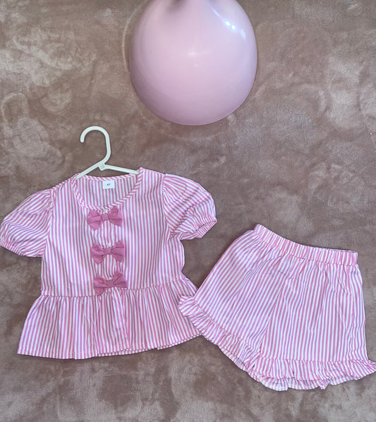 Baby pink frill & bow top and shorts